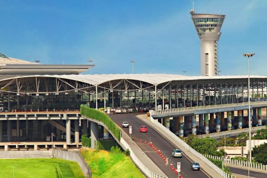 Largest Airport in India Top 5 World Class Airport in World